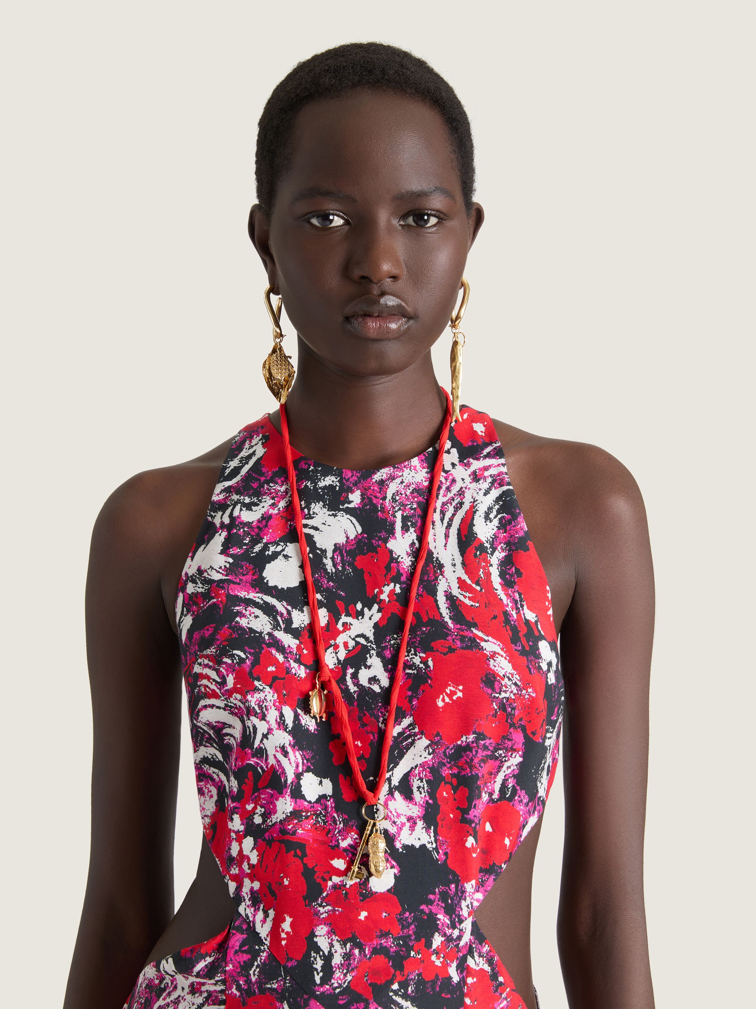 ラッキーチャーム シルク&メタル ネックレス